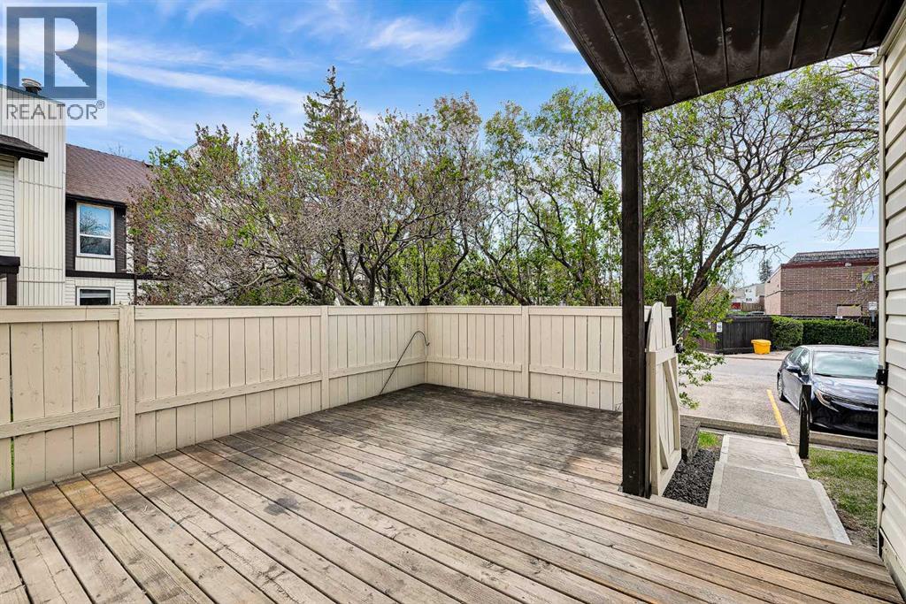 33, 3200 60 Street NE