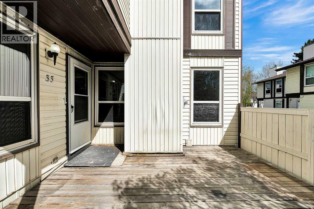 33, 3200 60 Street NE