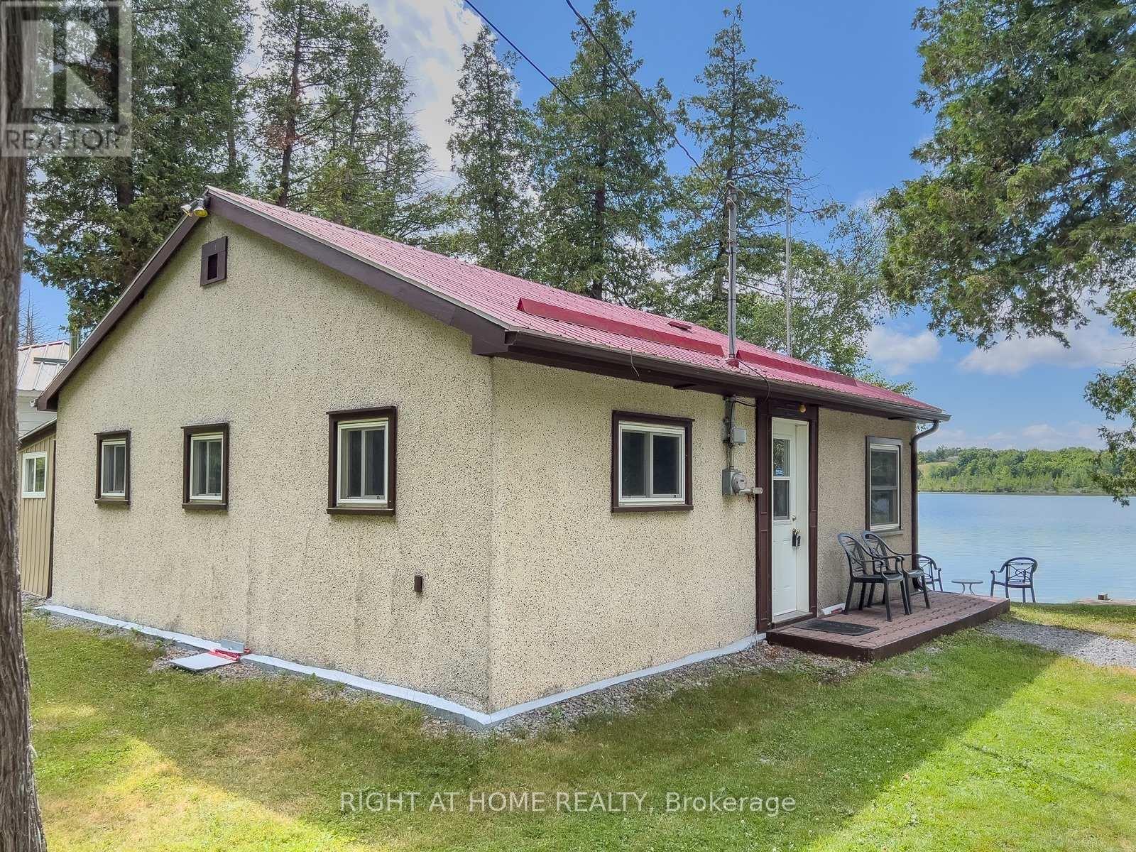 58 COTTAGE LANE E