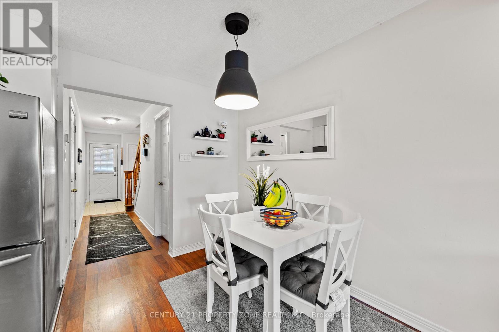 2 - 280 LIMERIDGE ROAD E