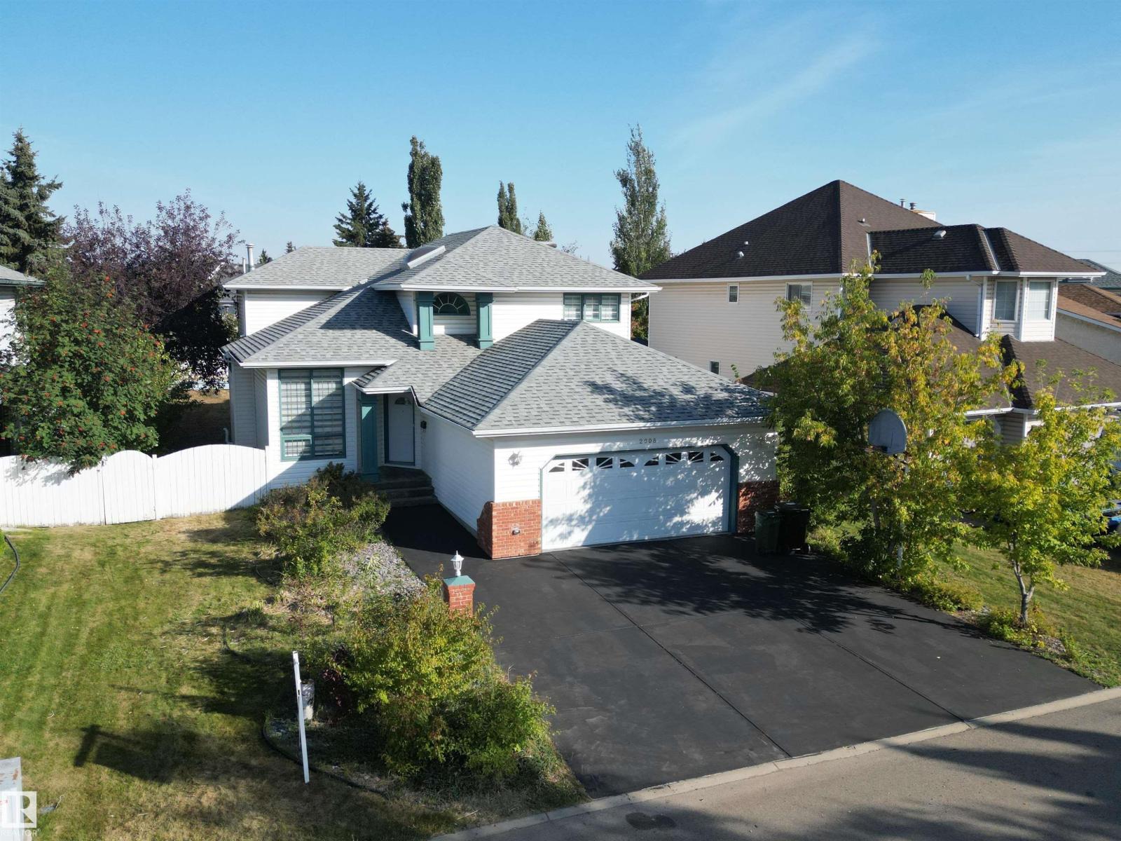 2908 44A AV NW