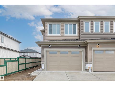 95 FICUS WY Fort Saskatchewan AB T8L0Z6