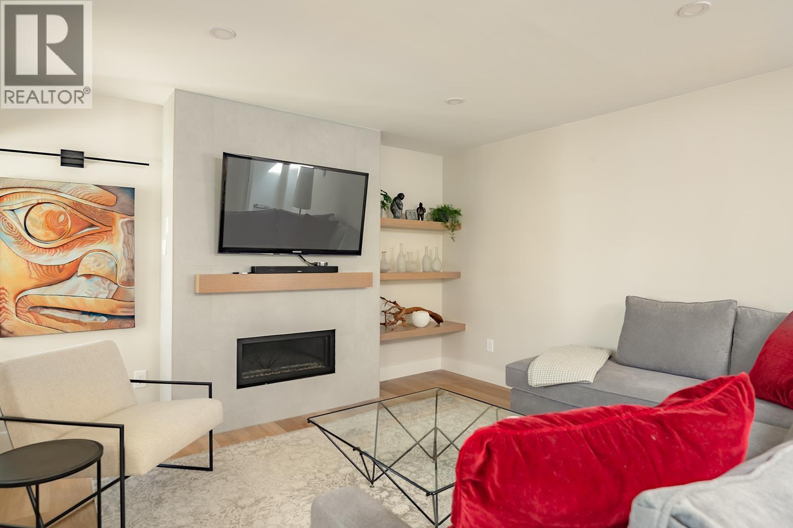 535 GOWER POINT ROAD