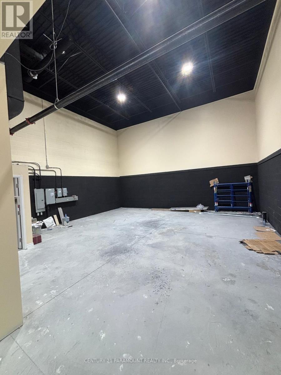 14 - 587 HANLON CREEK BOULEVARD