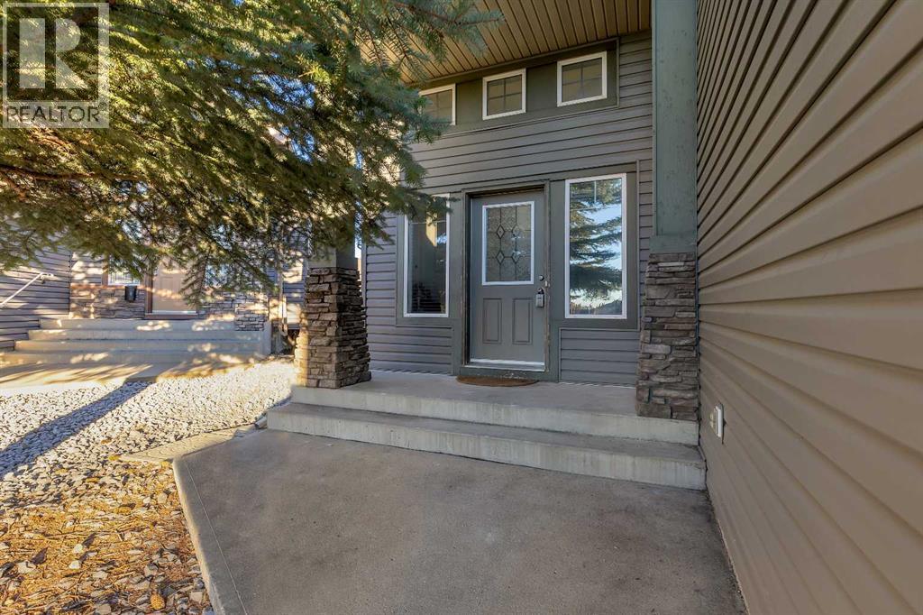 135 Panatella Close NW