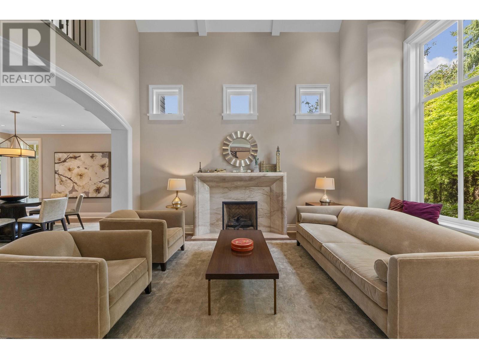 1028 GROVELAND PLACE