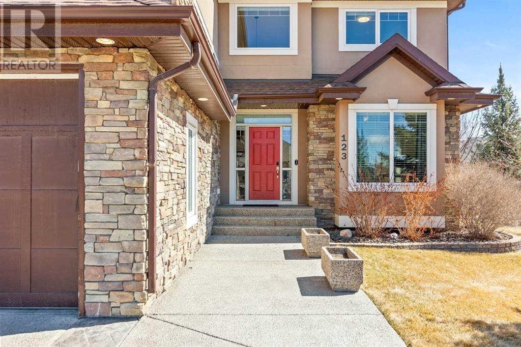 123 Wentworth Court SW