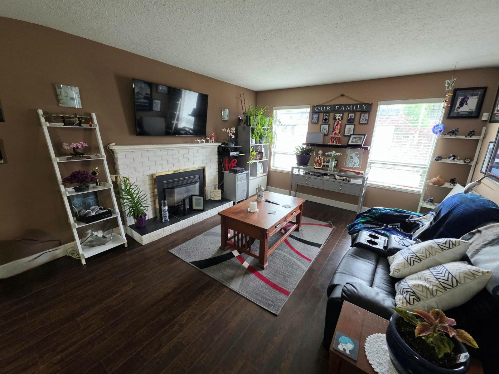 32575 PEARDONVILLE ROAD