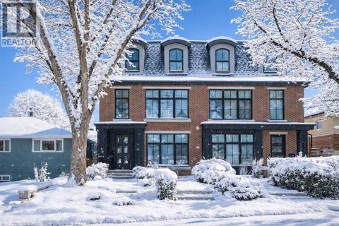 2818 36 Street SW Calgary AB T3E3A1