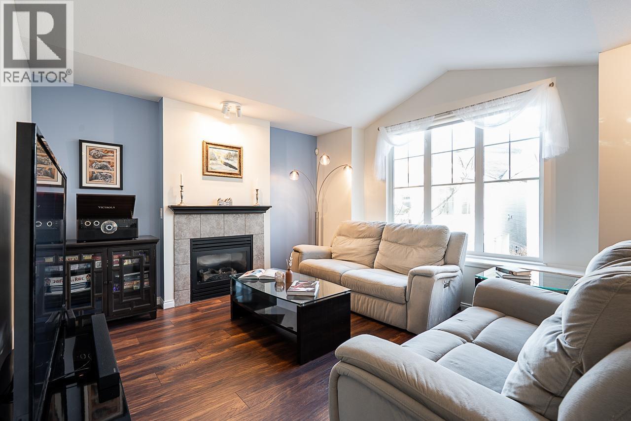 328 3000 RIVERBEND DRIVE