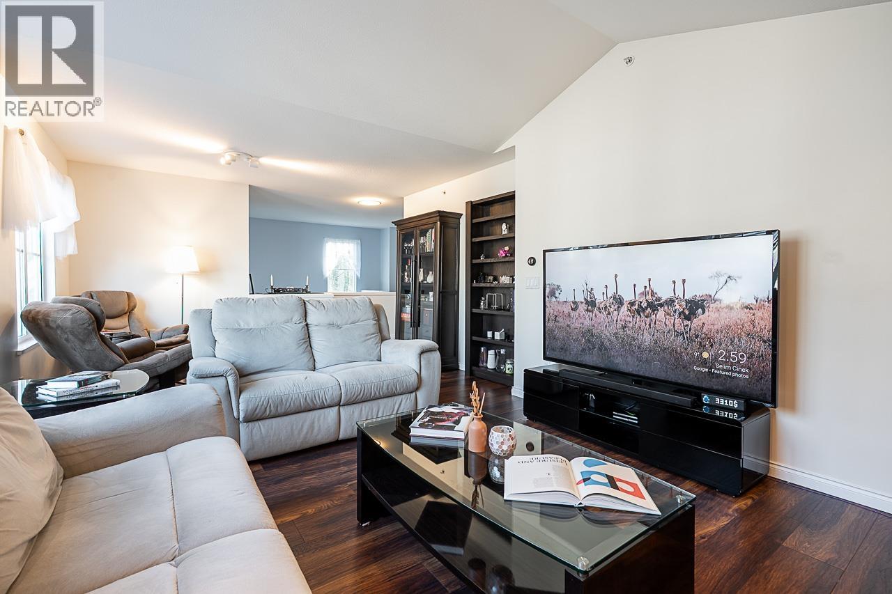 328 3000 RIVERBEND DRIVE