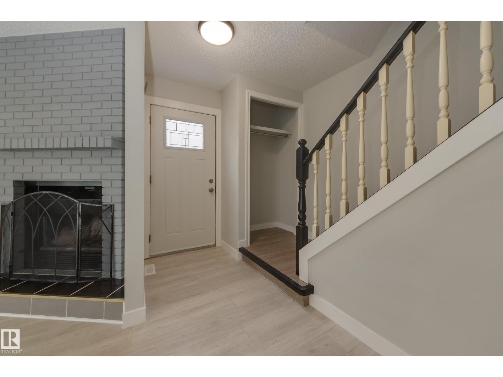 12430 85 ST NW