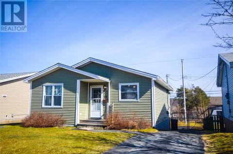19 Notre Dame Drive St. John's NF A1B3M4