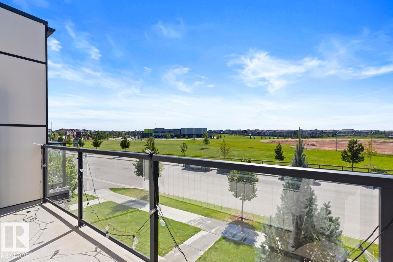 1115 KESWICK DR SW