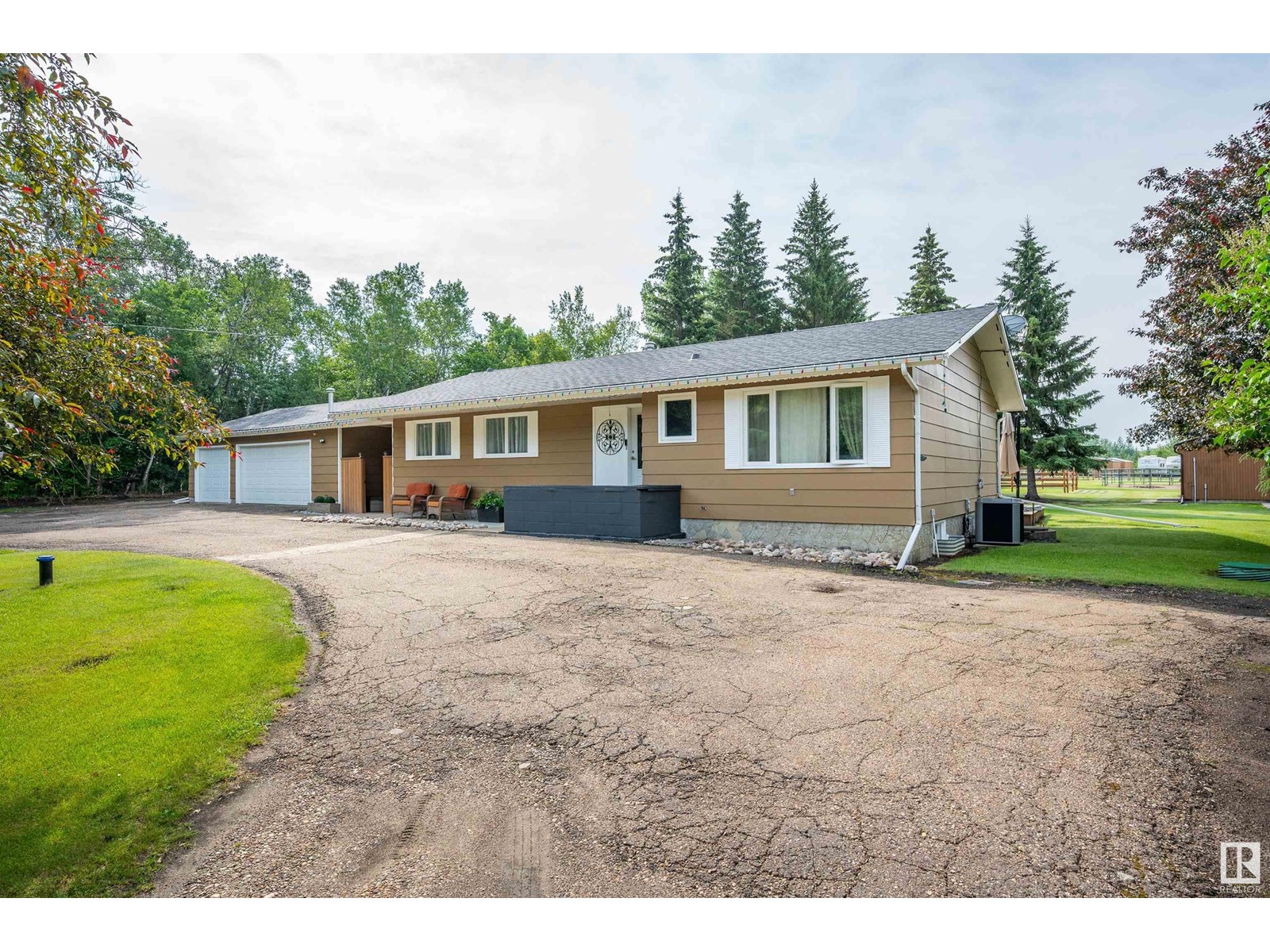 #37 53059 RGE ROAD 224