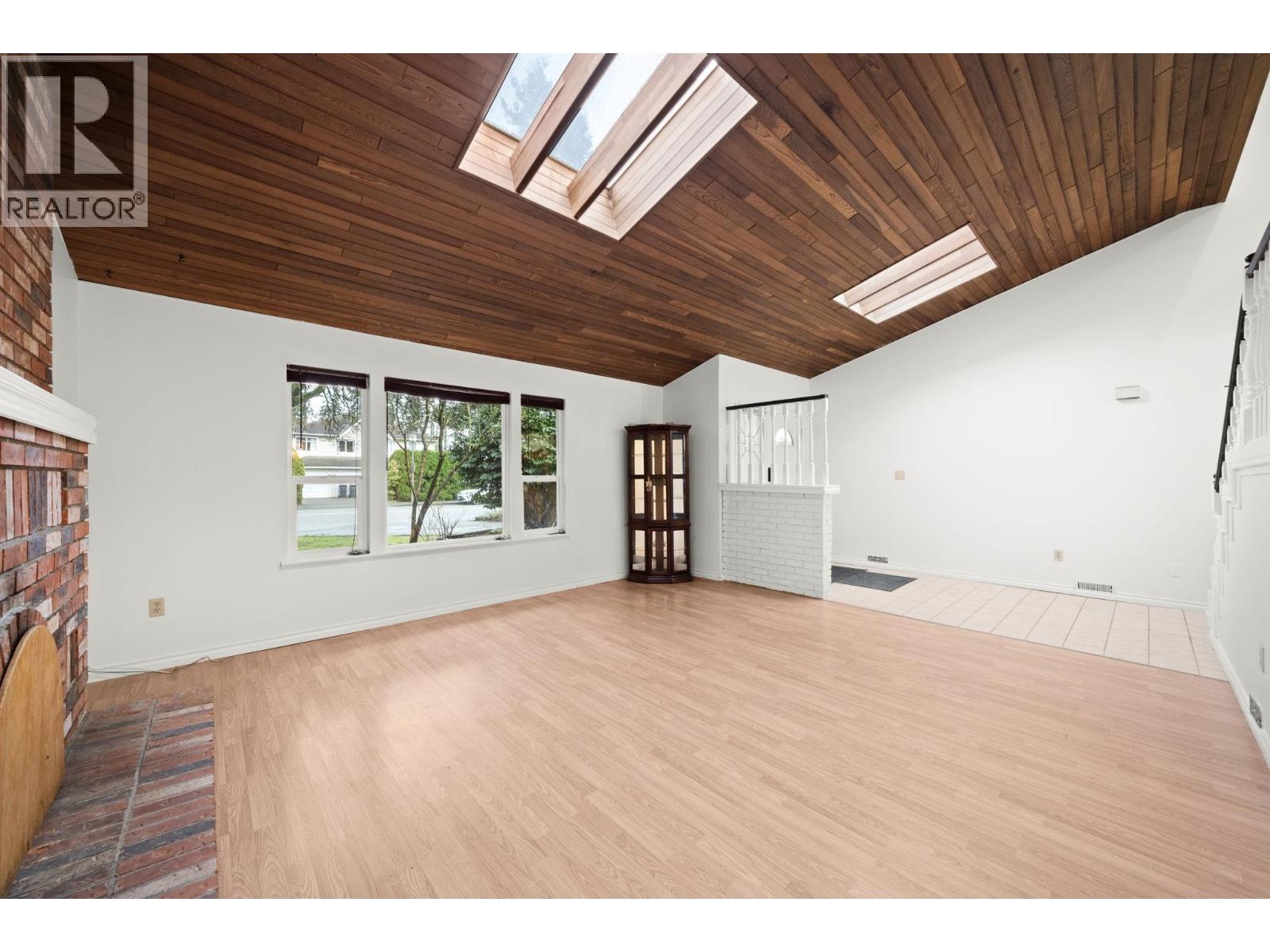 1140 LANSDOWNE DRIVE