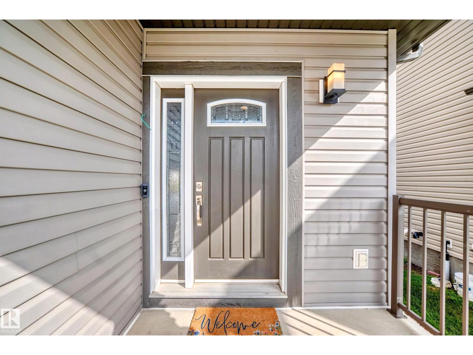 1921 33 ST NW