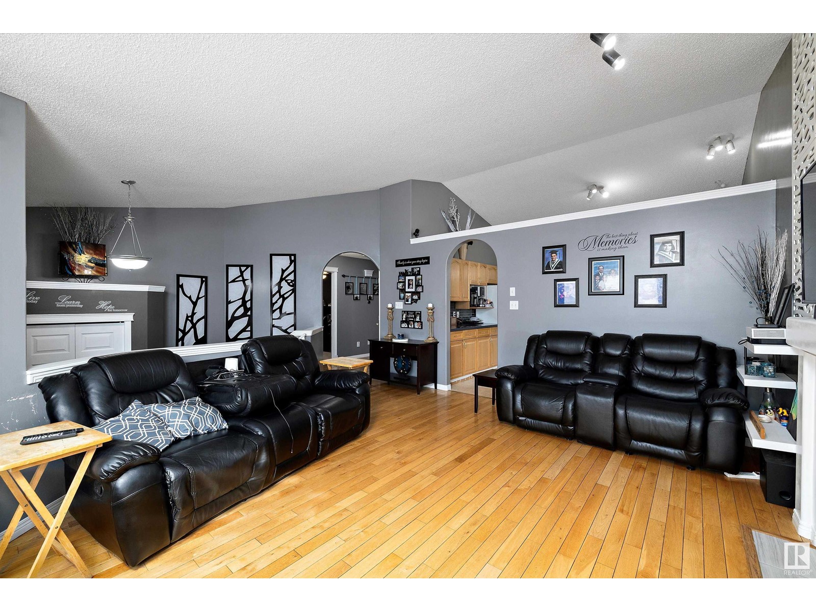 4716 150 AV NW