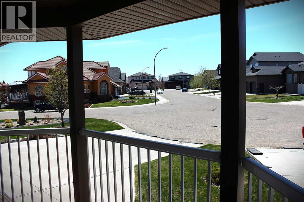 8 South Shore Close E