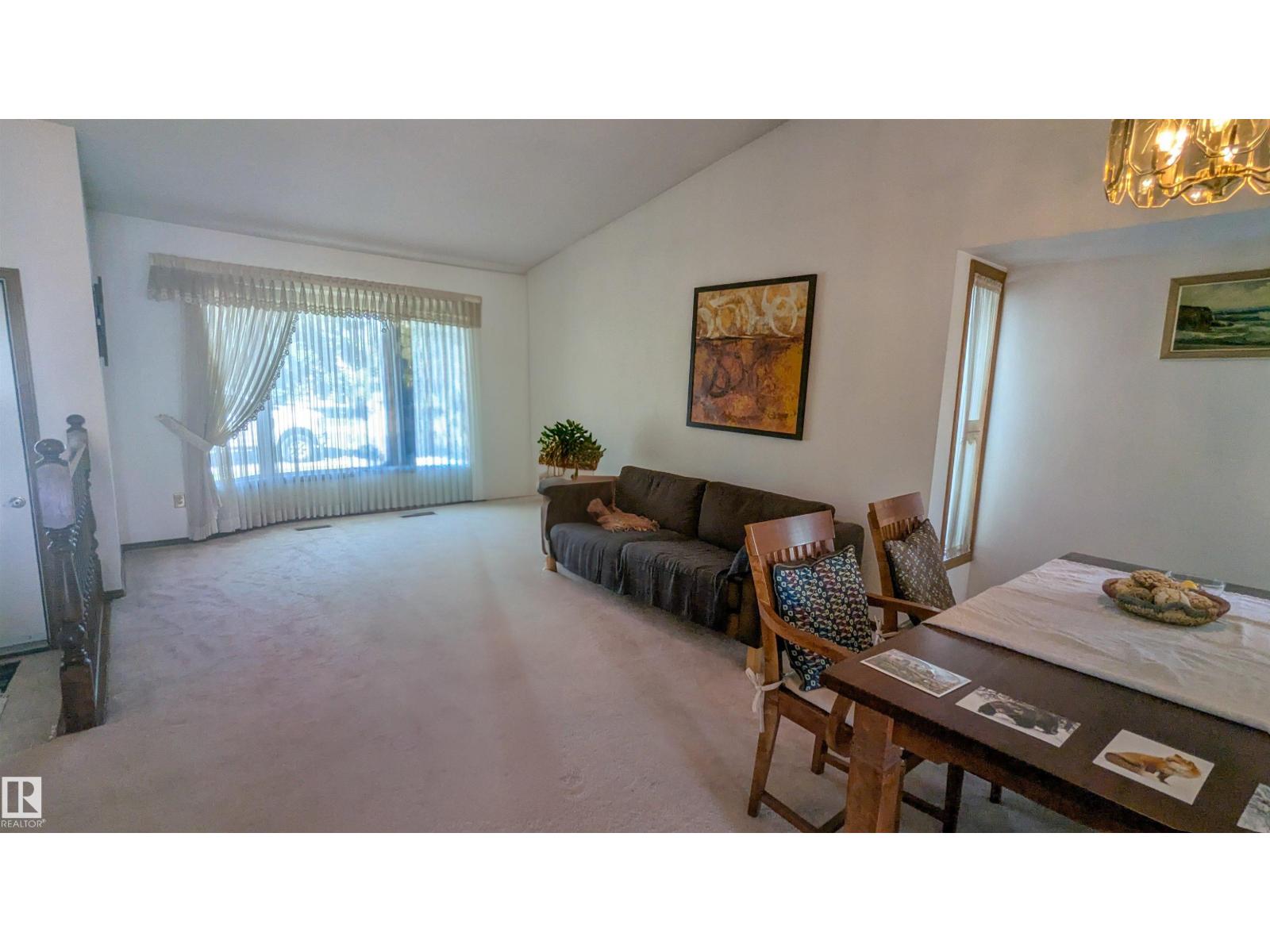 7107 152B AV NW