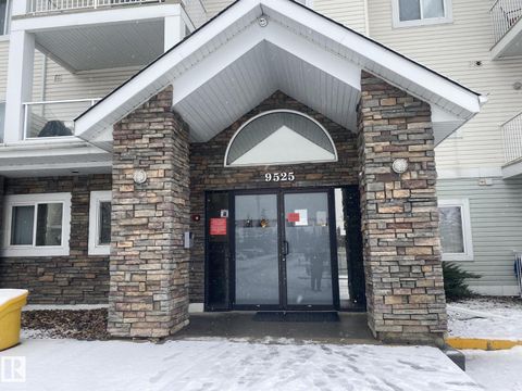 #336 9525 162 AV NW Edmonton AB T5Z3V2