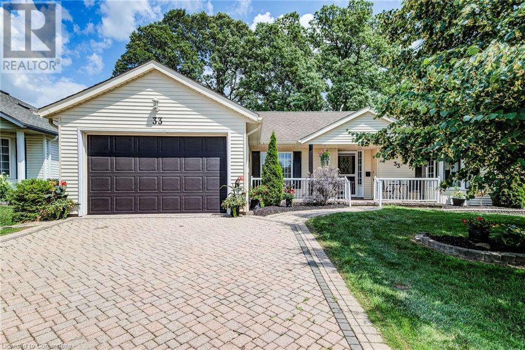 33 SUMMIT Crescent