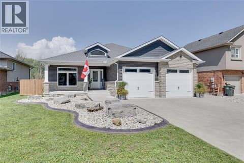 130 LAKEWOOD DRIVE Amherstburg ON N9V2Y8