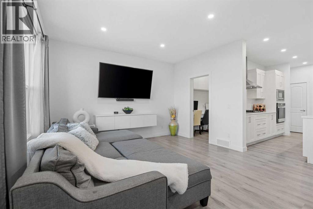 178 Sage Bluff Drive NW