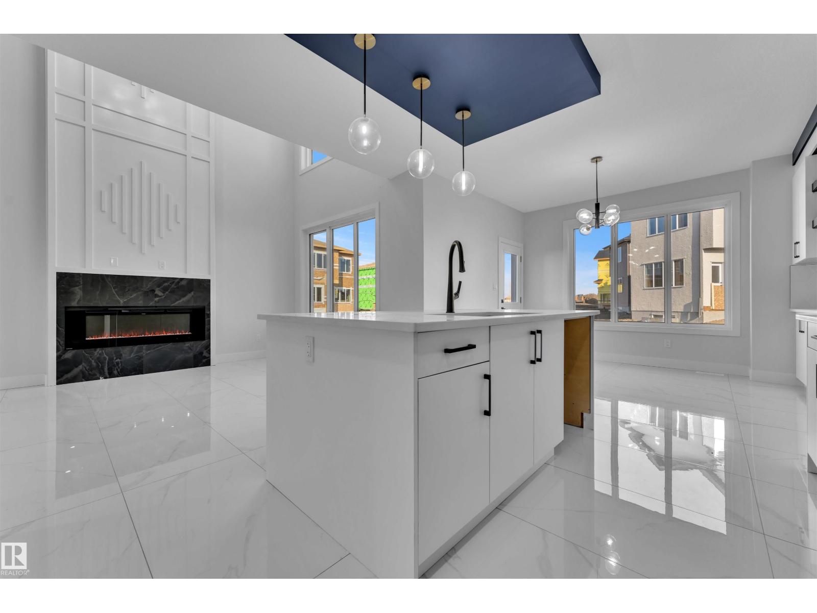 22815 80 AV NW