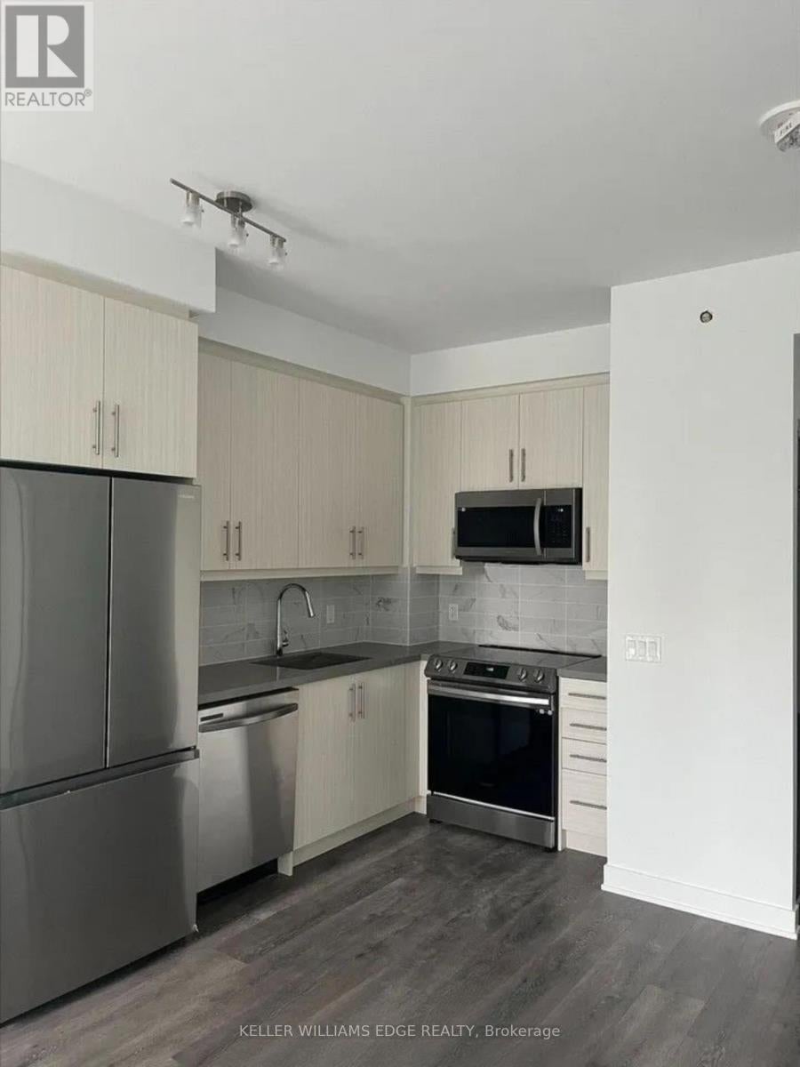 401 - 105 ONEIDA CRESCENT