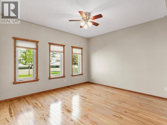 129 SYBIL CIRCLE