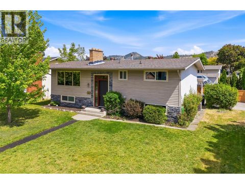 1394 Lombardy Square Kelowna BC V1Y3S4