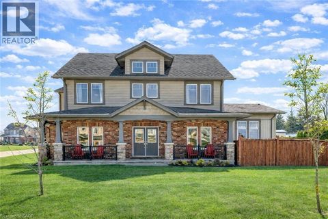 127 ELIZA Avenue Kitchener ON N2E0C5