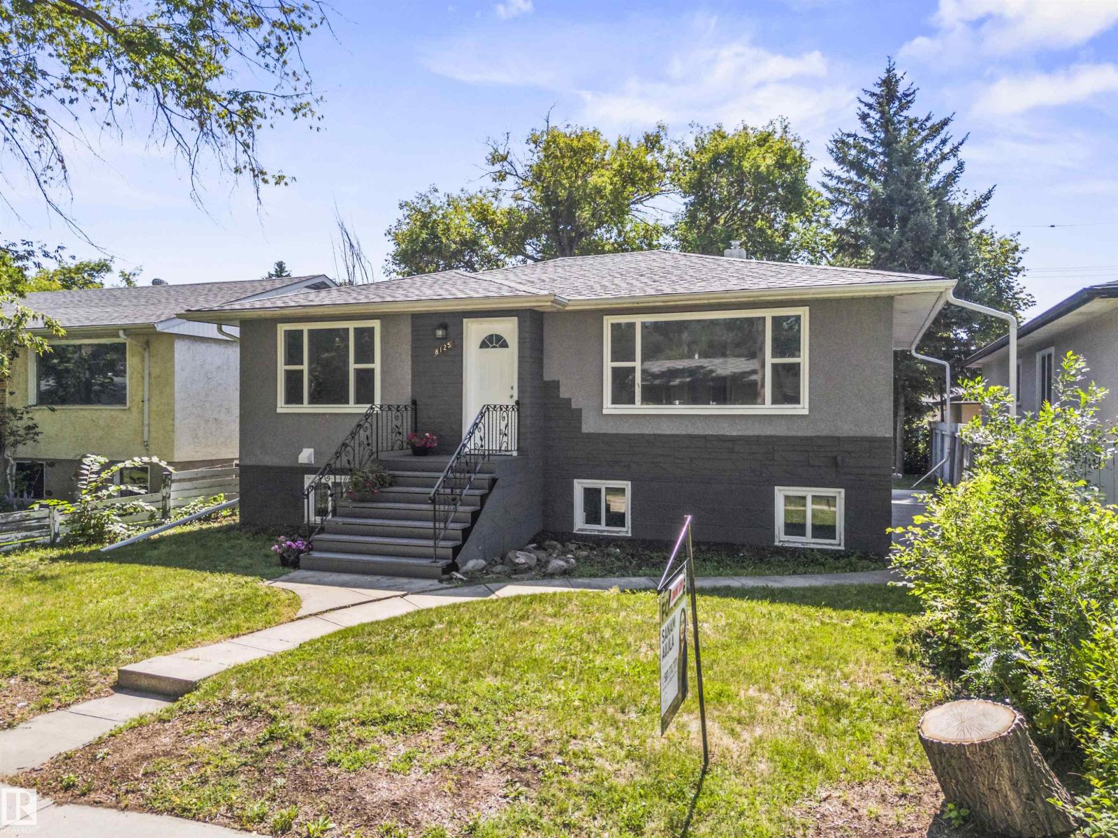 8125 84 AV NW