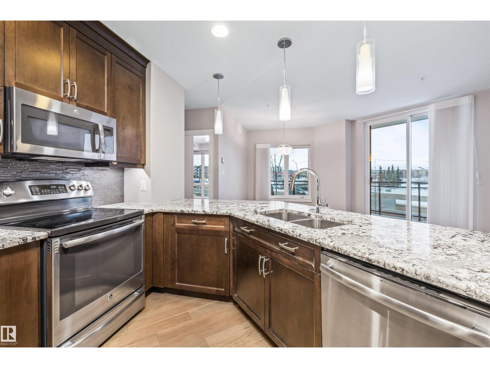 #211 11080 ELLERSLIE RD SW SW