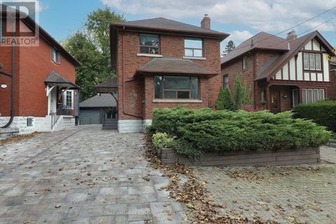 12 CAMERON CRESCENT Toronto (Leaside) ON M4G1Z8
