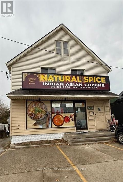 537 CHRISTINA STREET N Sarnia ON N7T5W5