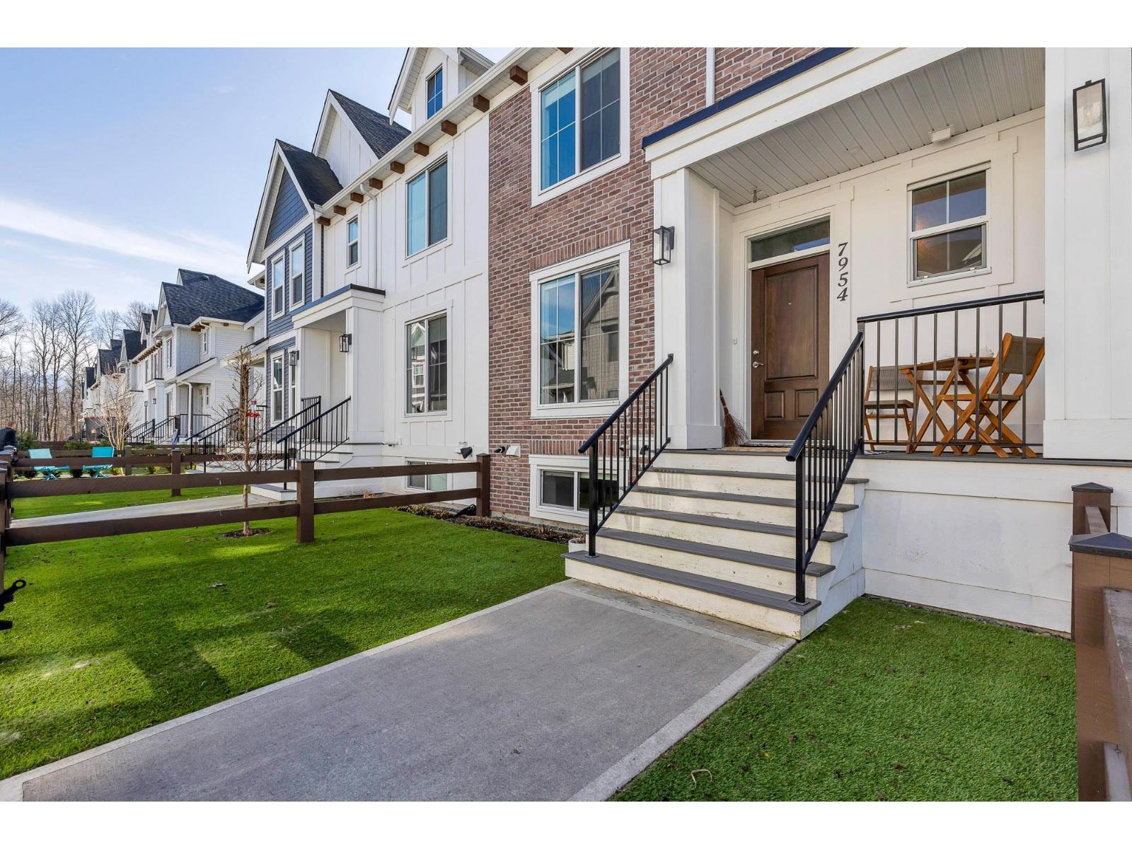 7954 ELDERBERRY ROAD|Lower Landing