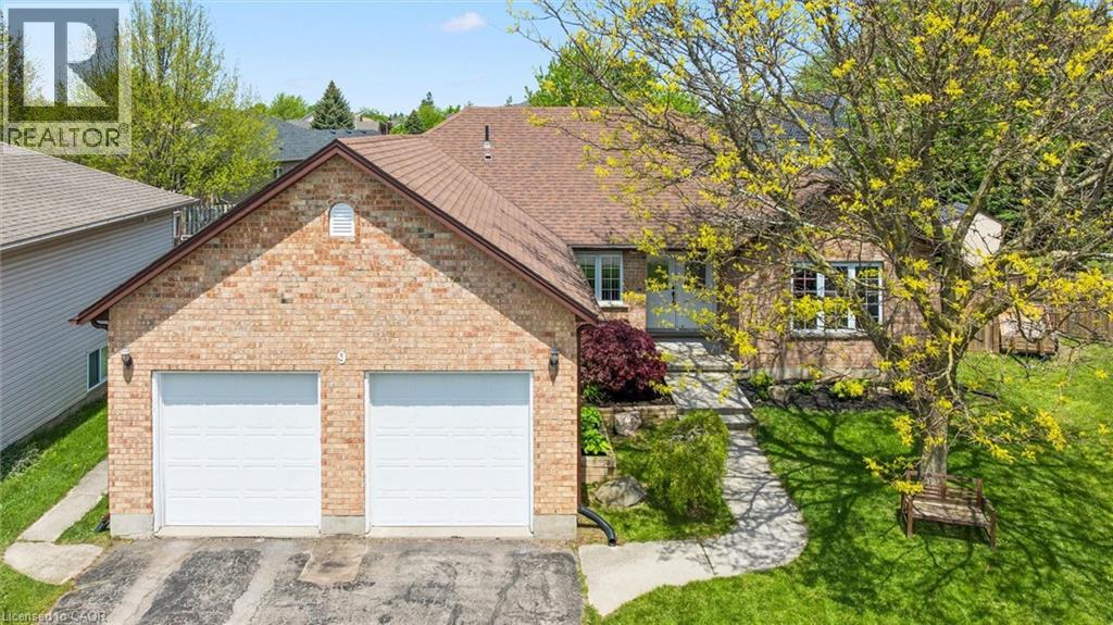 9 BERDUX Place