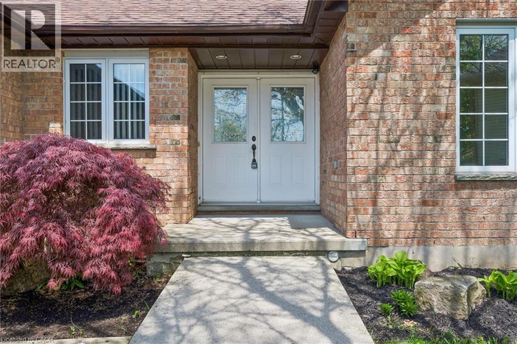 9 BERDUX Place