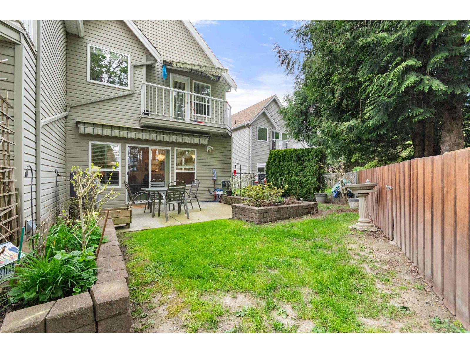 8 46277 CESSNA DRIVE|Chilliwack Proper South