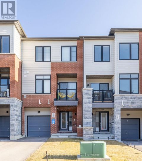 123 BRAVO LANE Newmarket (Woodland Hill) ON L3X0L2