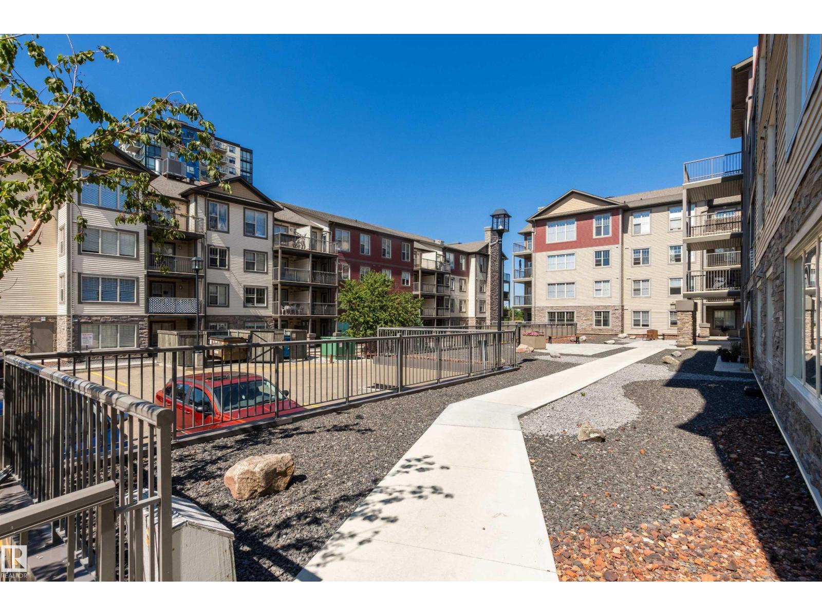 #313 105 AMBLESIDE DR SW