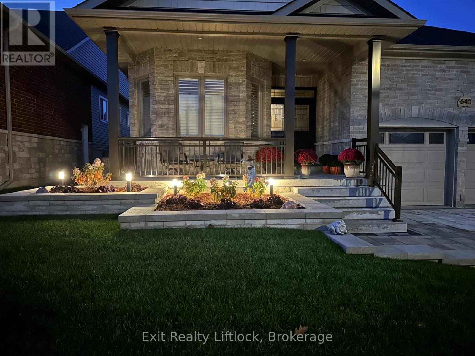 640 HERITAGE TRAIL - Photo 4