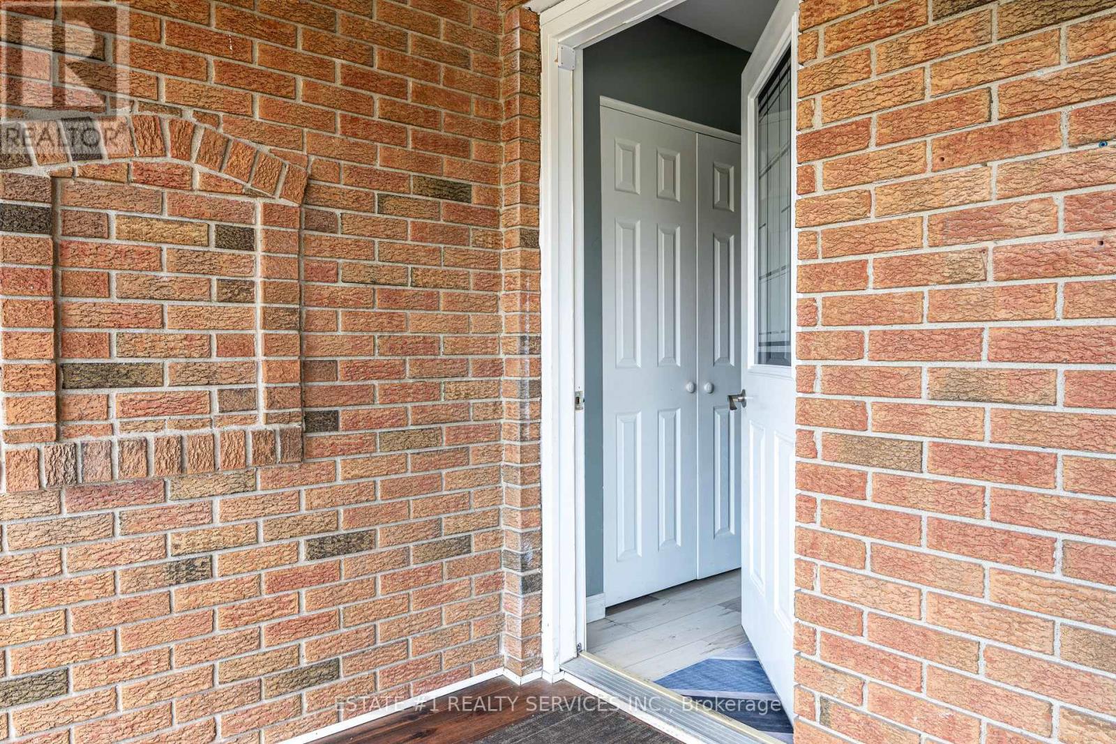 43 DYER STREET