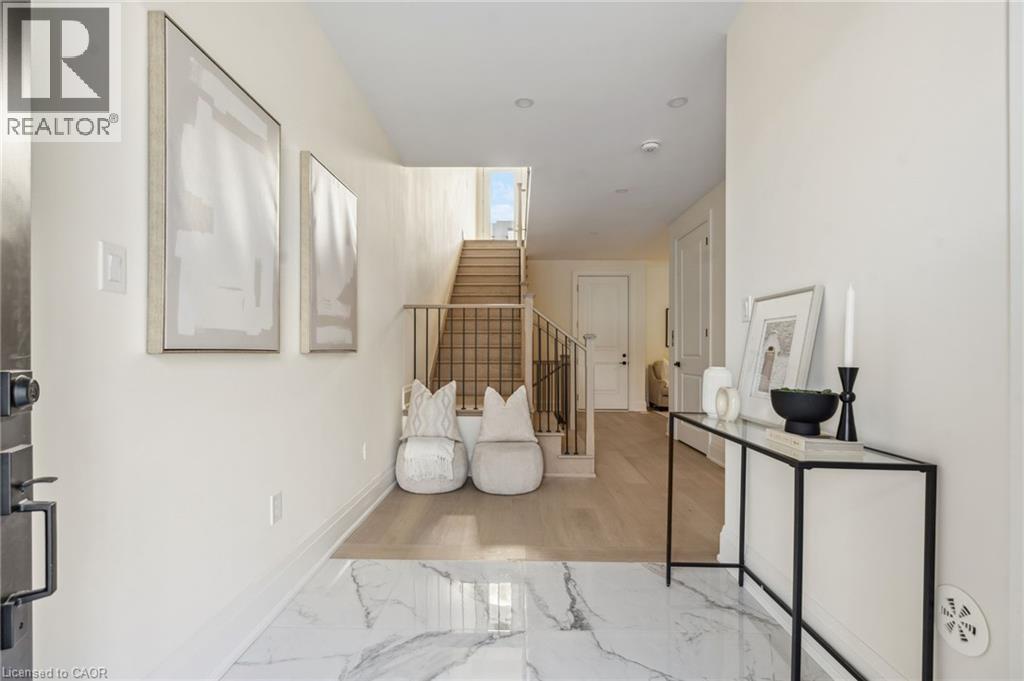 2282 SOVEREIGN Street