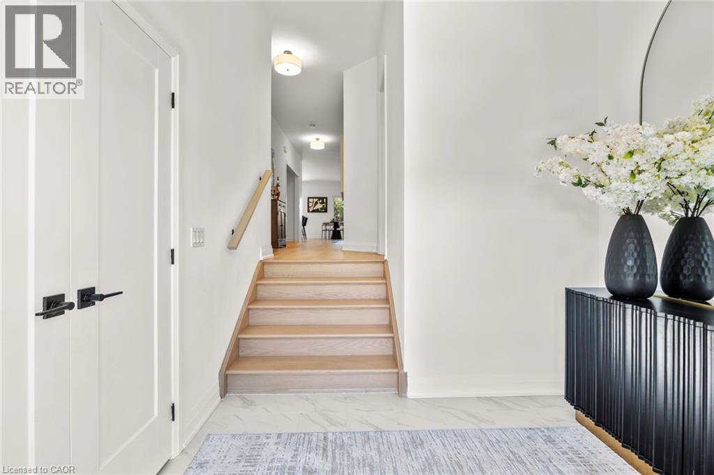 4 SANTA BARBARA Lane