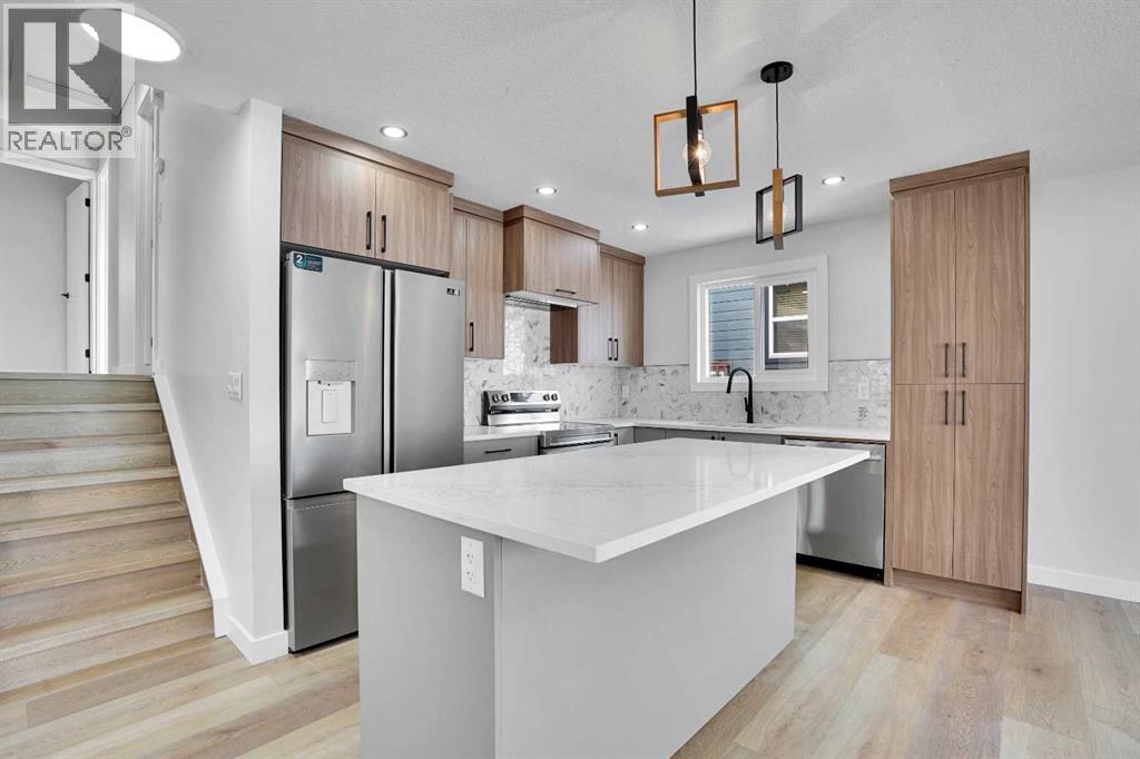 139 Castleglen Way NE