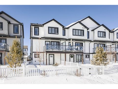 2412 192 ST NW Edmonton AB T6M0X1