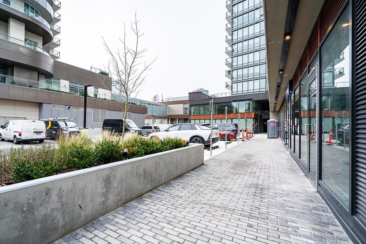 2 1589 GEORGE STREET